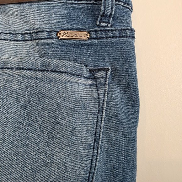 KanCan Distressed Skinny Jeans | Size 27 - Picture 9 of 9